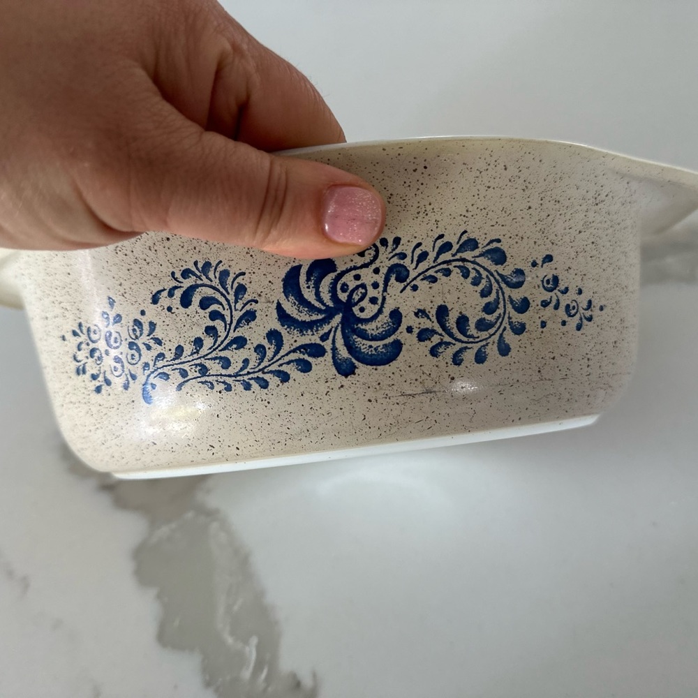 Pyrex dish - Picture 2 of 5